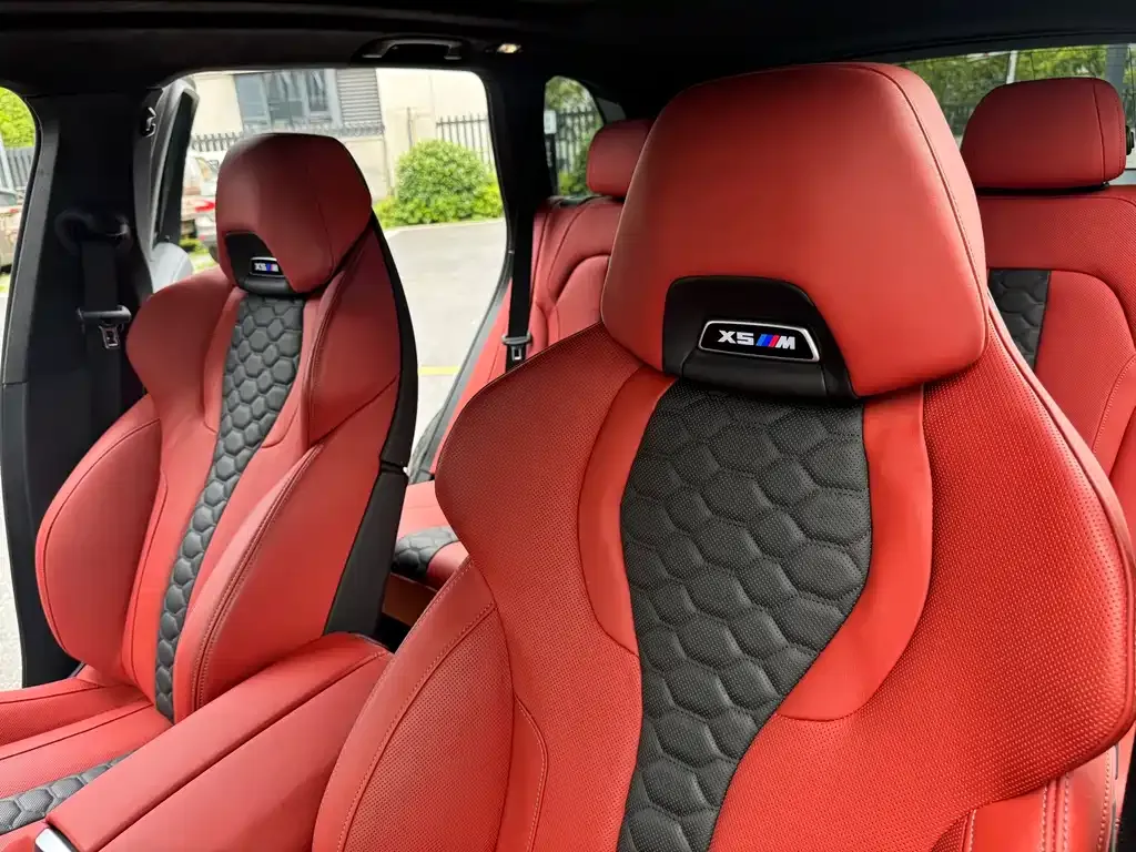 BMW X5 M 2024 из CN, фото 7