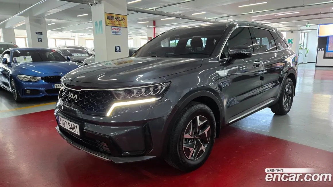 Kia Sorento — фото 5