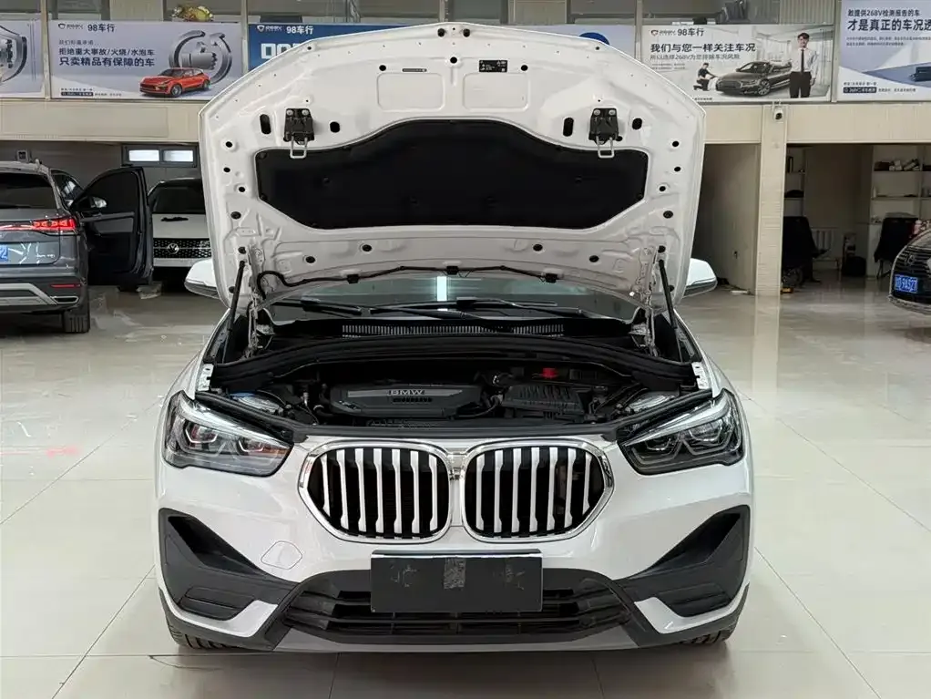 BMW X1 2021 из CN, фото 2