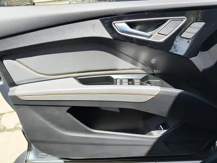 Audi Q4 e-tron 2024 из CN, фото 4