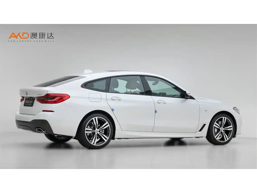 BMW 6 Series GT — фото 10