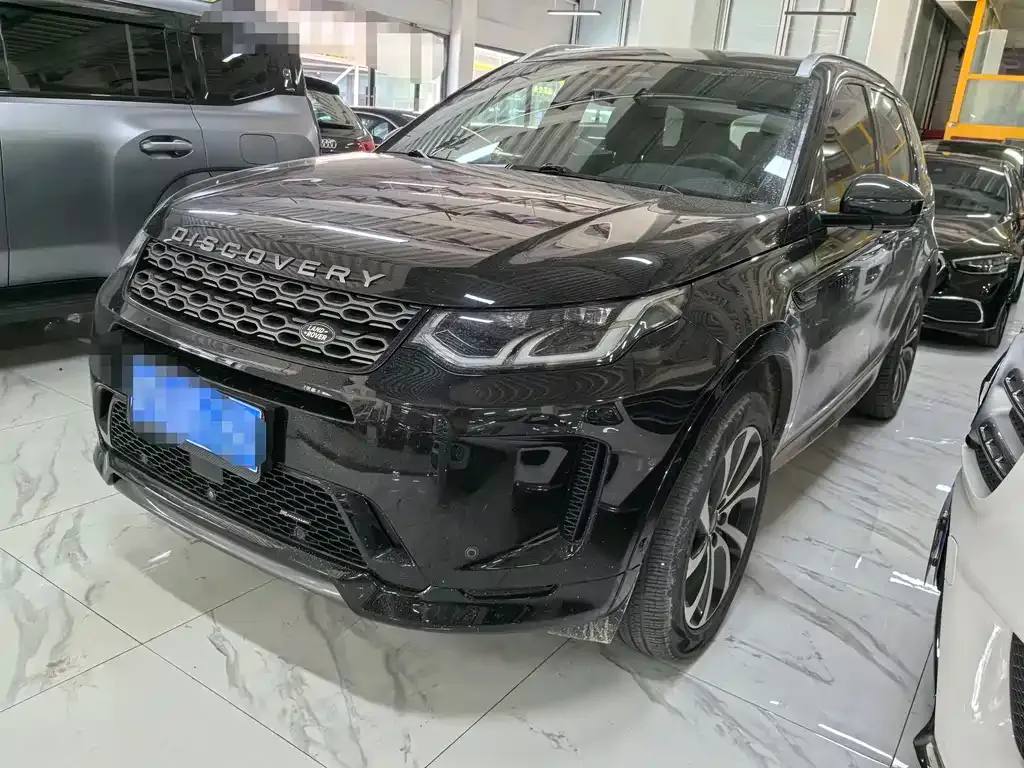 Land Rover Discovery Sport — фото 1