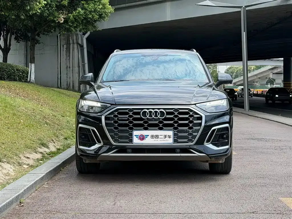 Audi Q5L — фото 4