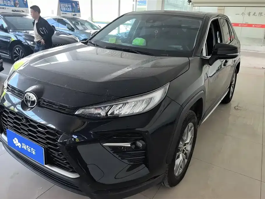 Toyota Wildlander — фото 1
