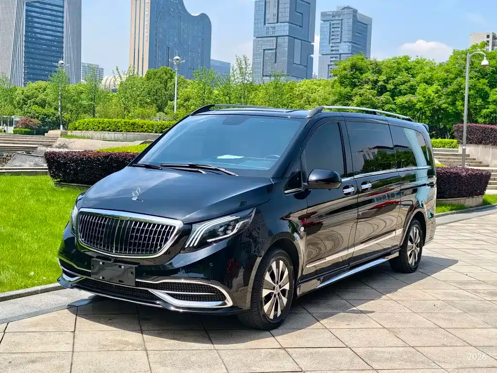 Mercedes-Benz Vito — фото 1