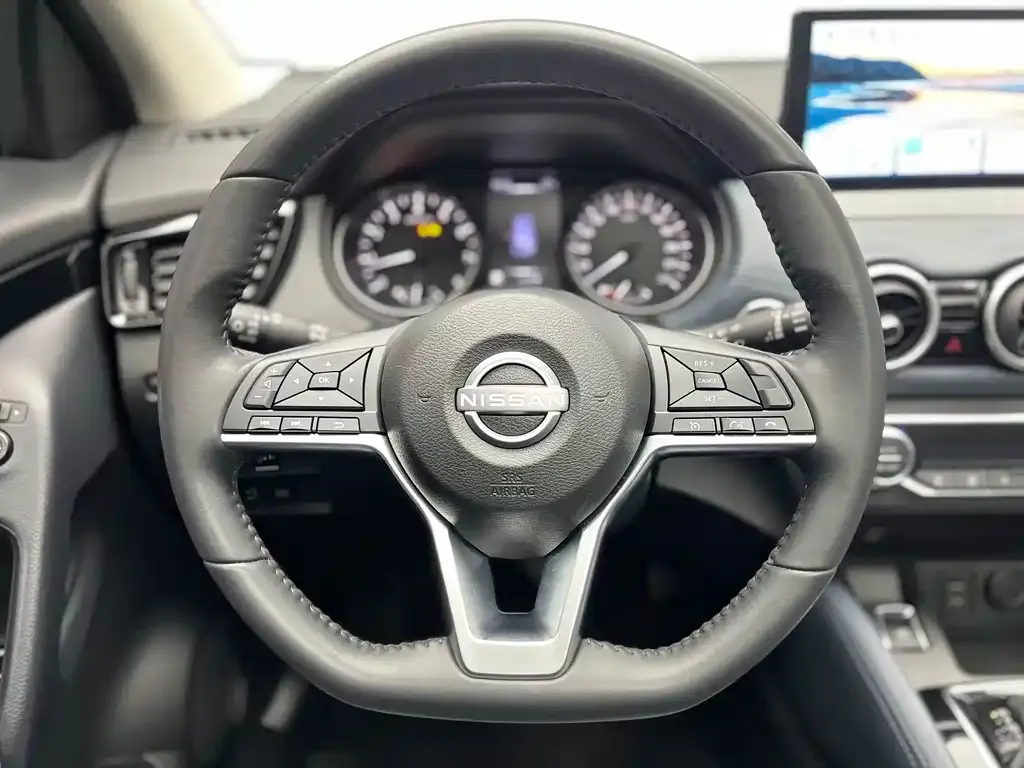 Nissan Qashqai — фото 10