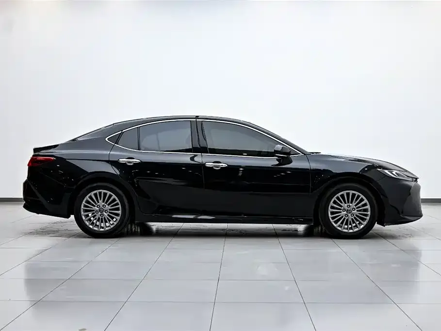 Toyota Camry 2024 из CN, фото 10