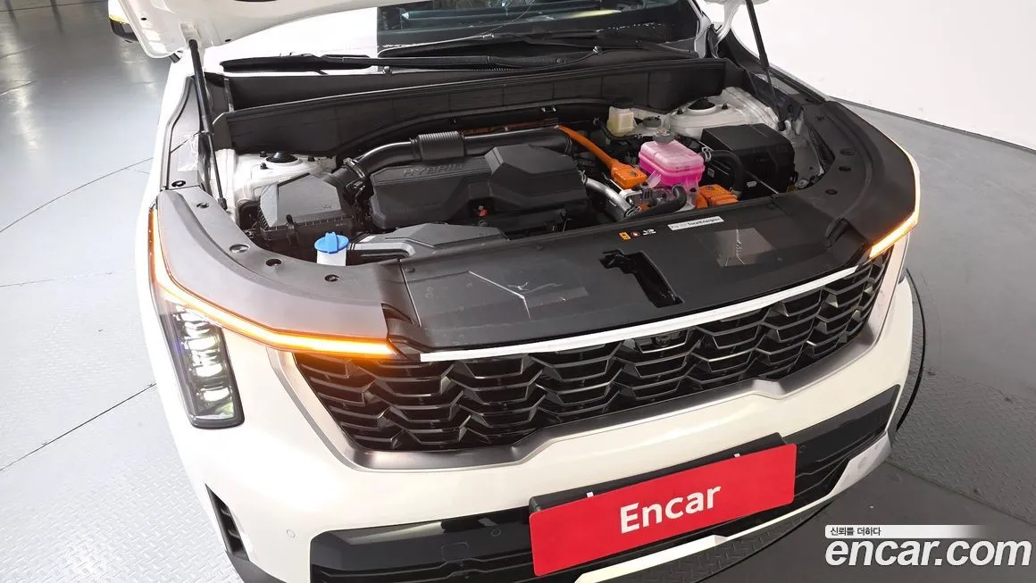 Kia Sorento — фото 9