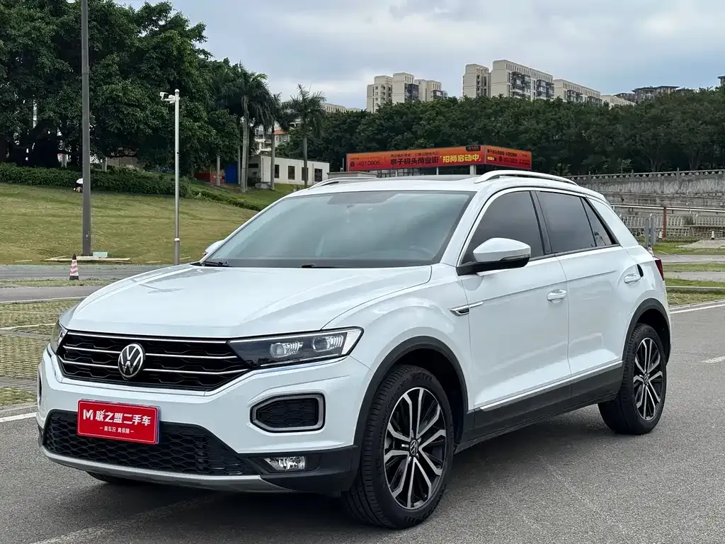 Volkswagen T-Roc 2022 из CN, фото 1