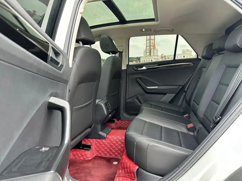 Volkswagen T-Roc 2022 из CN, фото 6
