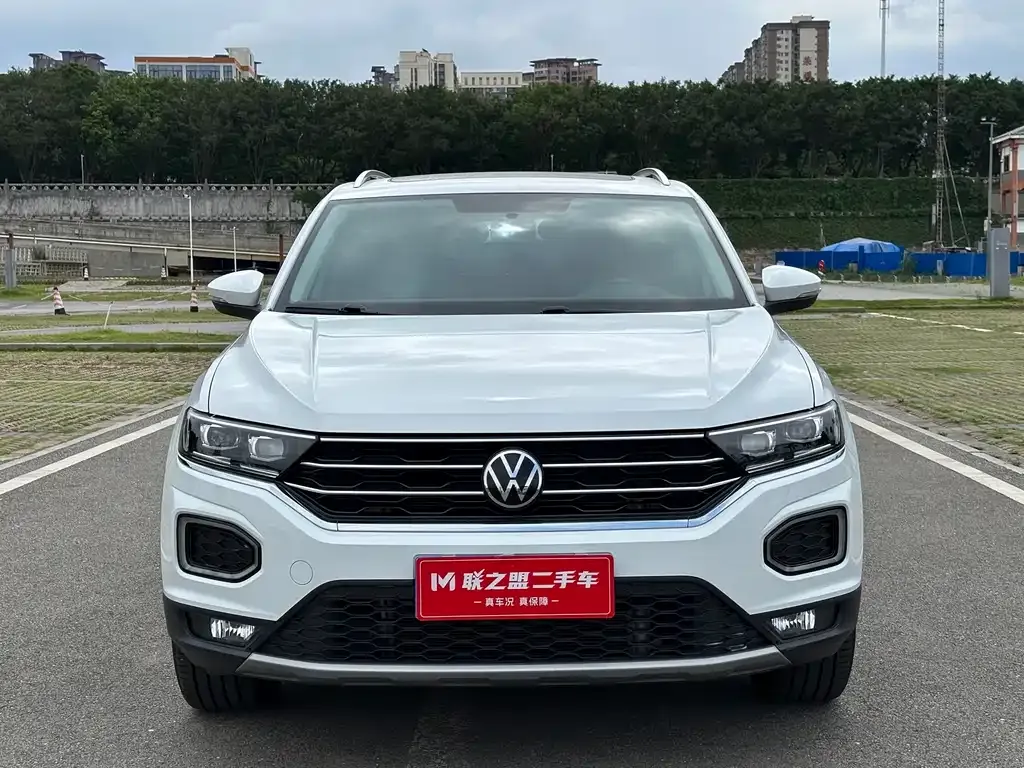 Volkswagen T-Roc 2022 из CN, фото 2