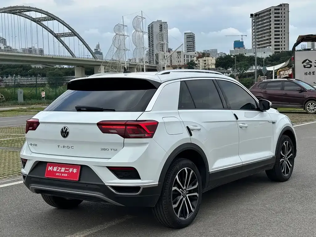 Volkswagen T-Roc 2022 из CN, фото 7