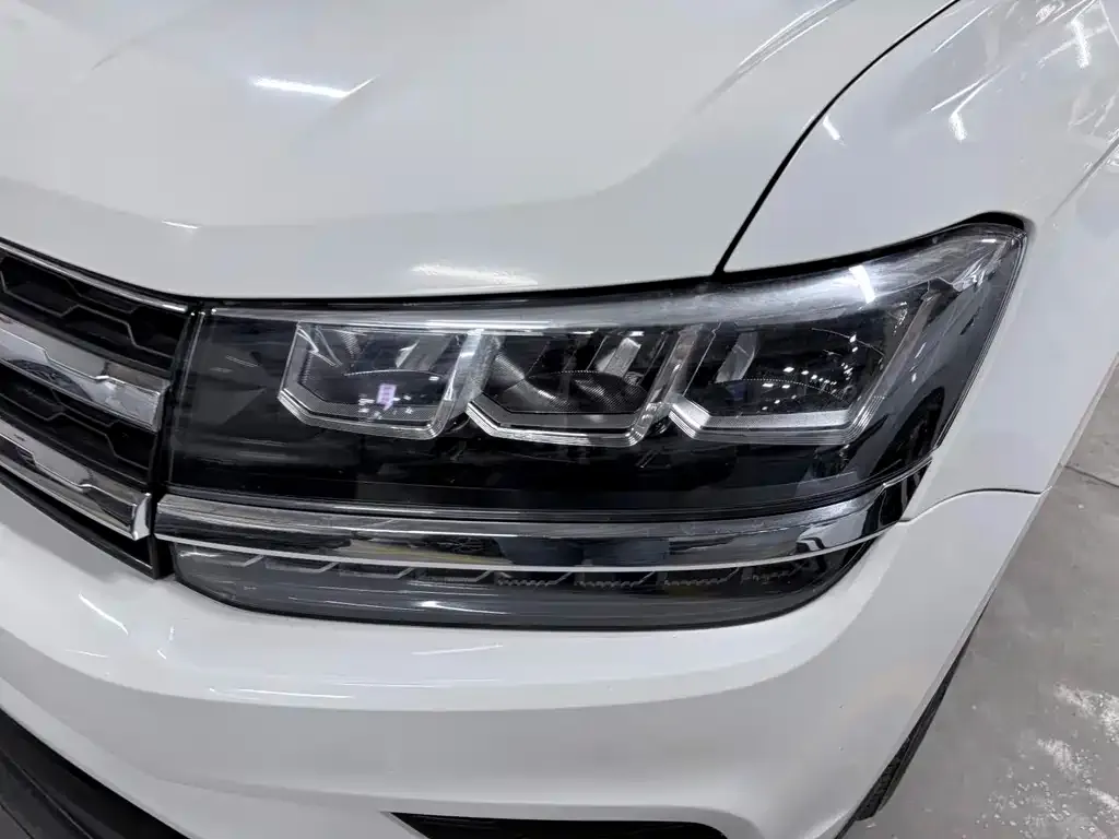Volkswagen Tharu — фото 6