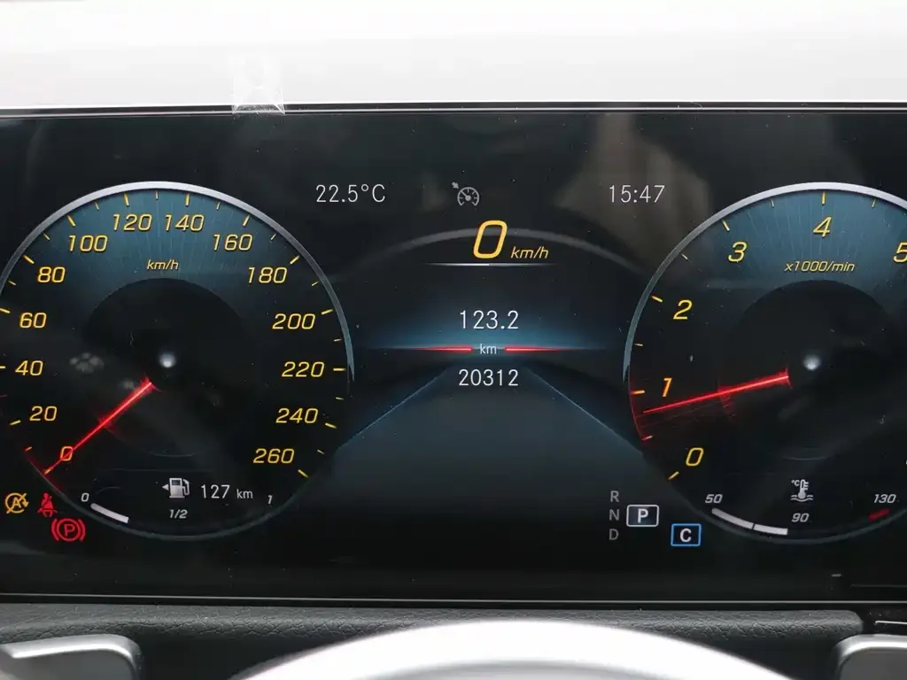 Mercedes-Benz GLB 2022 из CN, фото 8