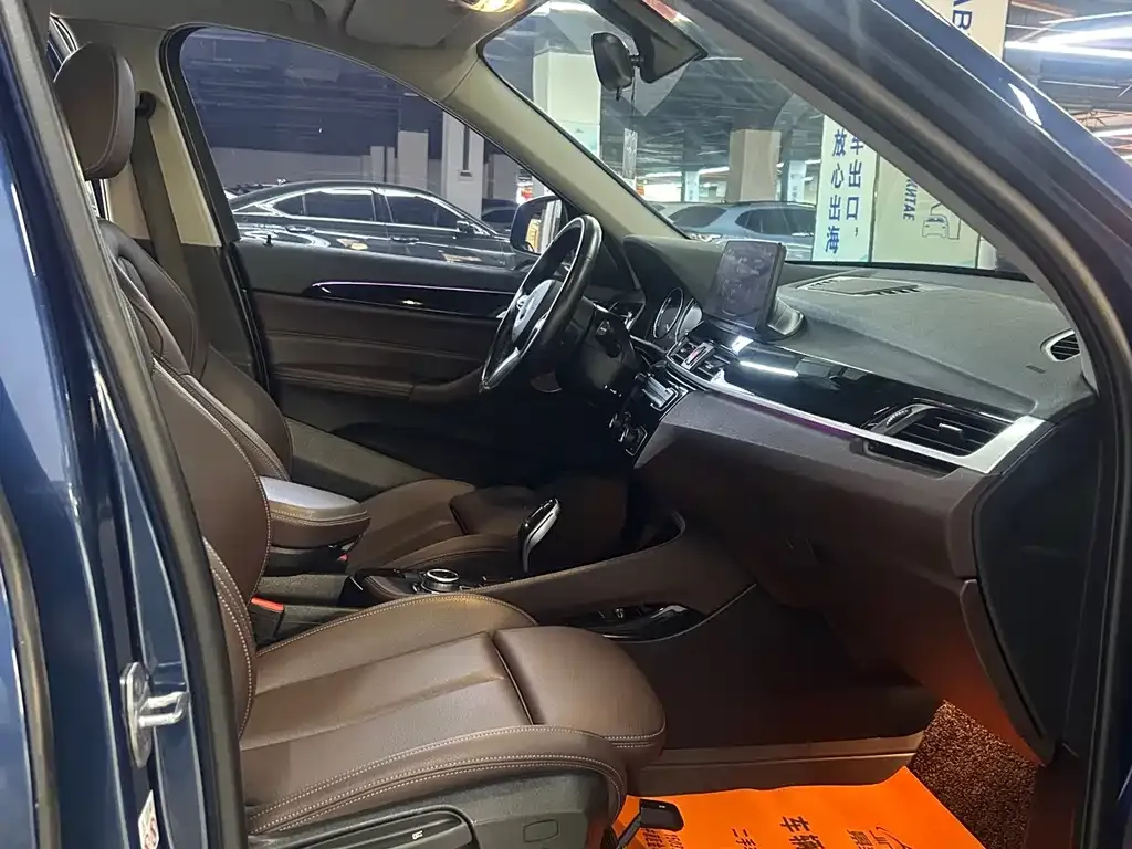 BMW X1 2022 из CN, фото 3