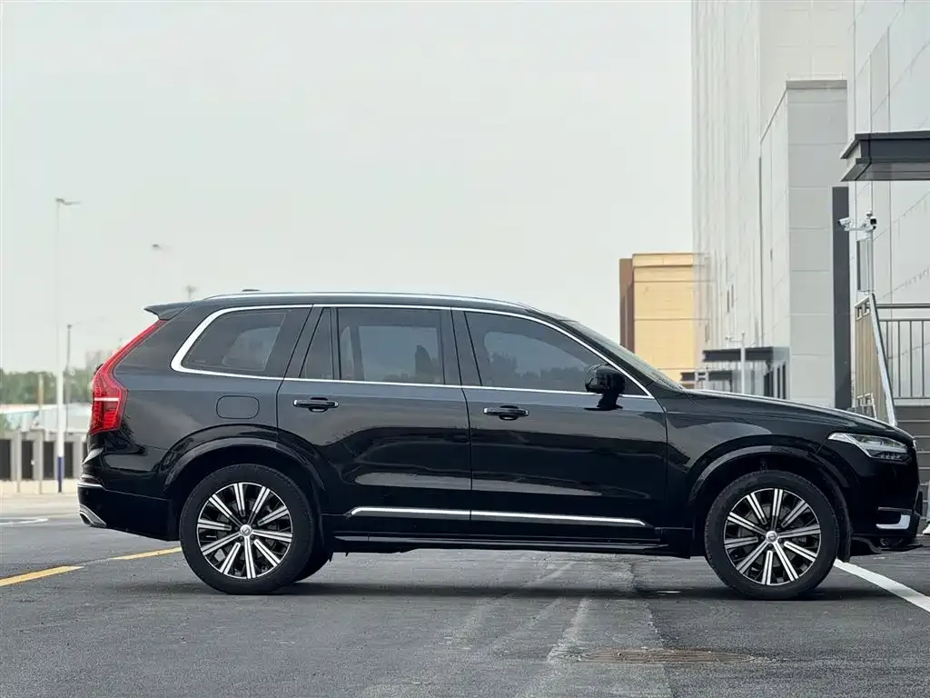 Volvo XC90 2021 из CN, фото 4