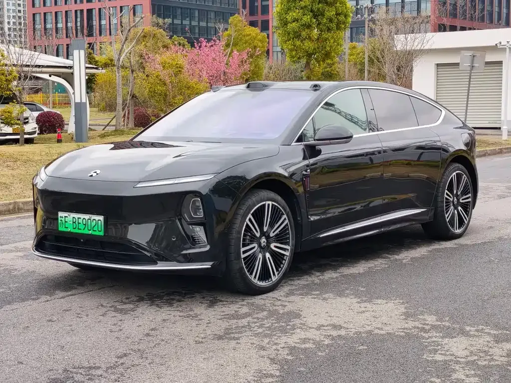 NIO ET9