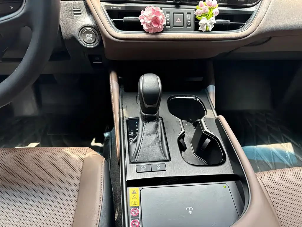 Lexus ES 2025 из CN, фото 10