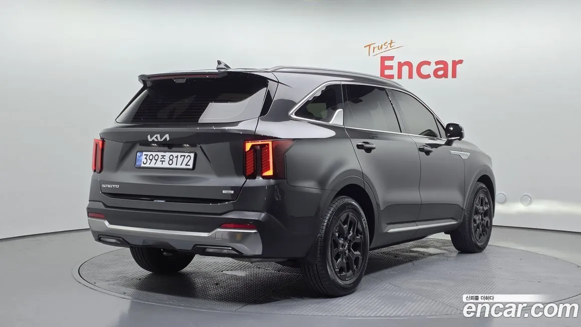 Kia Sorento — фото 3