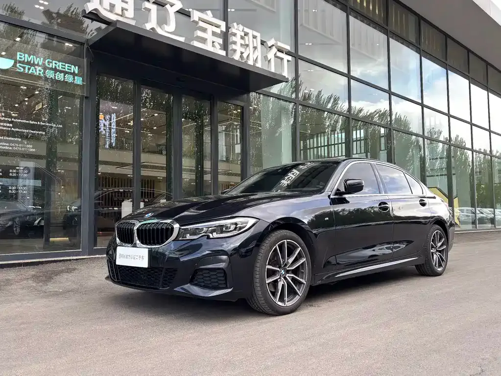 BMW 3 Series 2022 из CN, фото 1