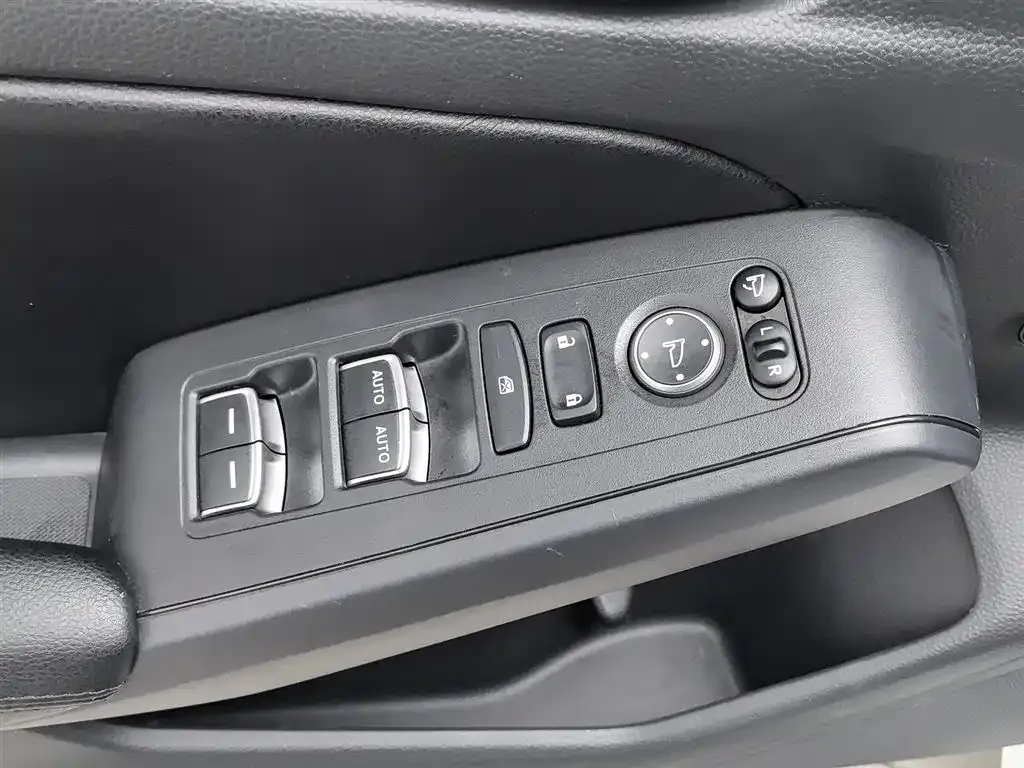 Honda Civic — фото 7