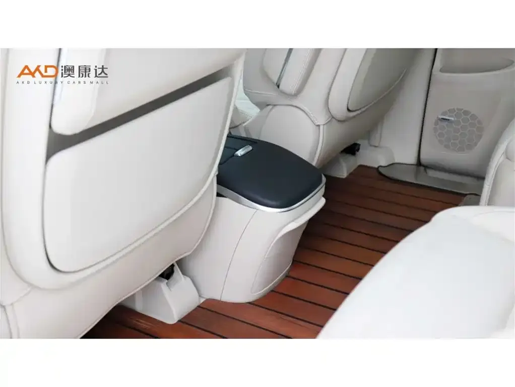Buick GL8 2021 из CN, фото 7
