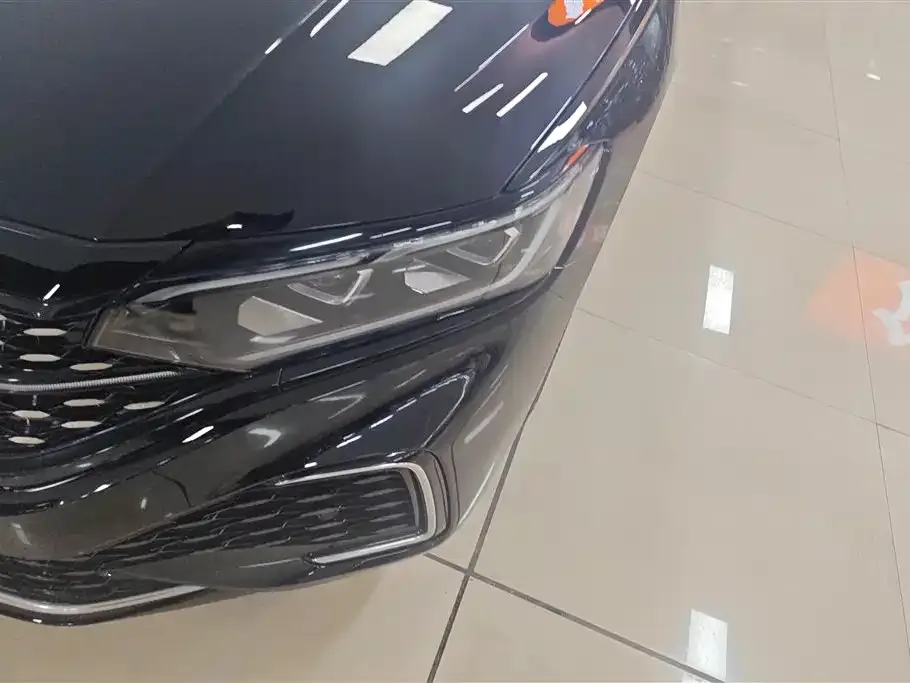 Volkswagen Passat 2022 из CN, фото 2