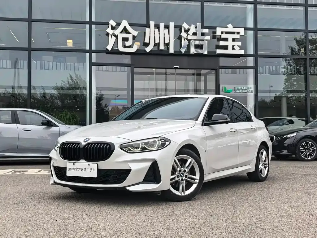 BMW 1 Series — фото 1