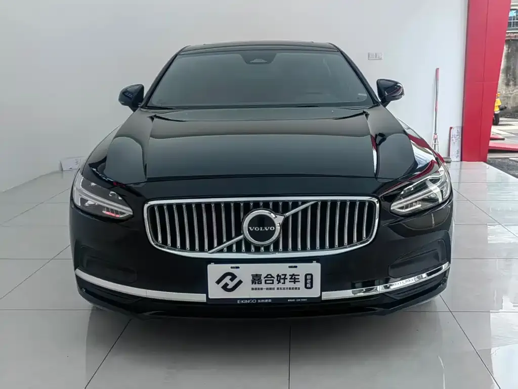 Volvo S90 2023 из CN, фото 2