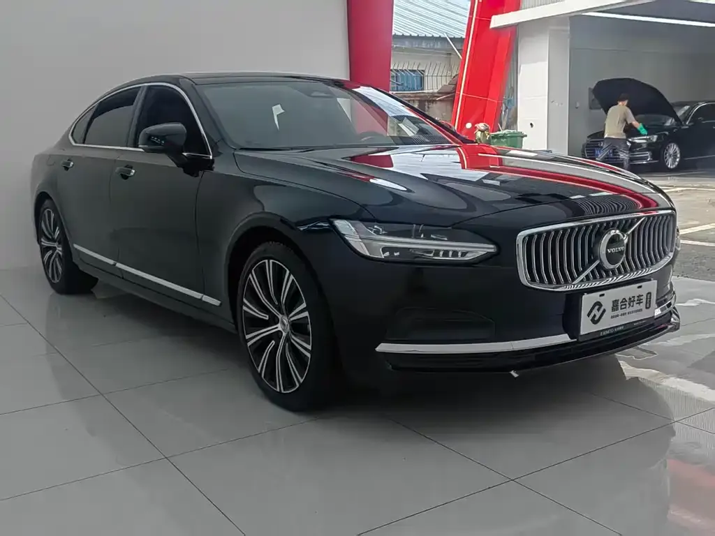 Volvo S90 2023 из CN, фото 8