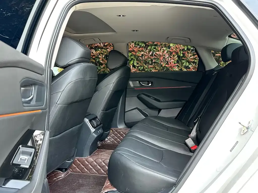 Honda Accord — фото 5