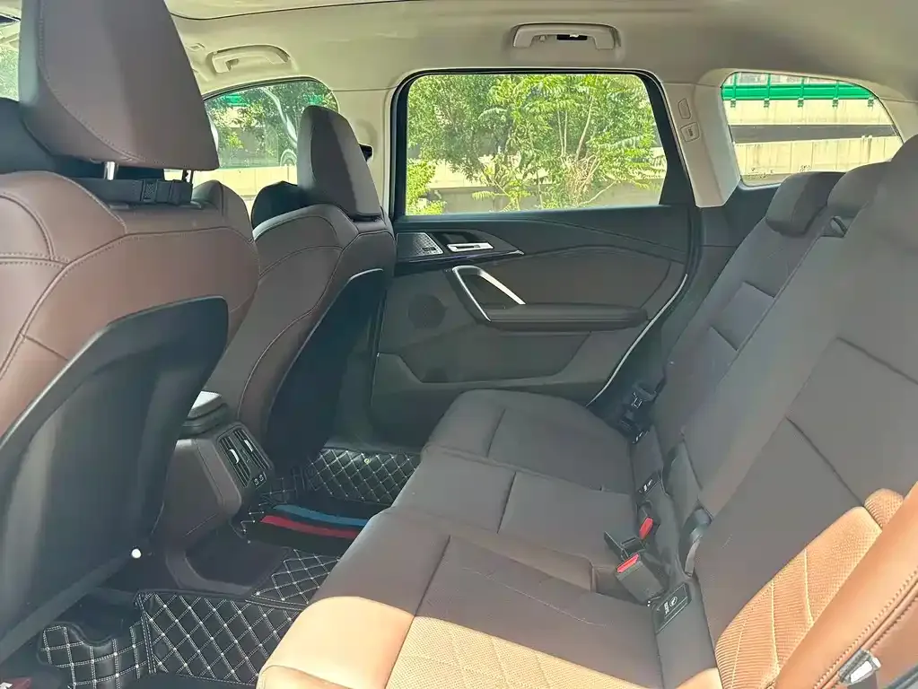 BMW X1 2025 из CN, фото 4