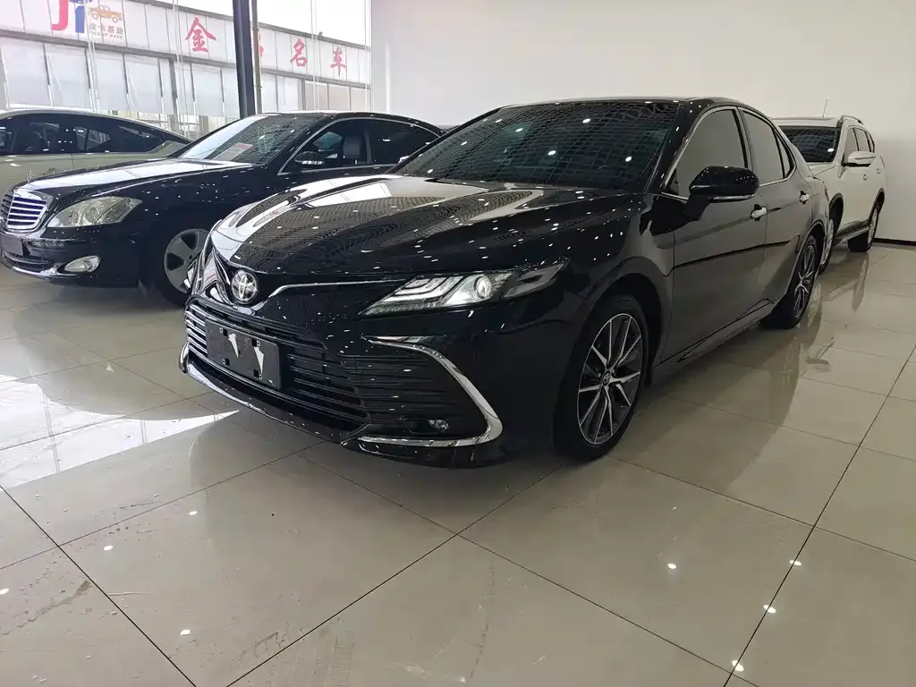 Toyota Camry 2022 из CN, фото 1