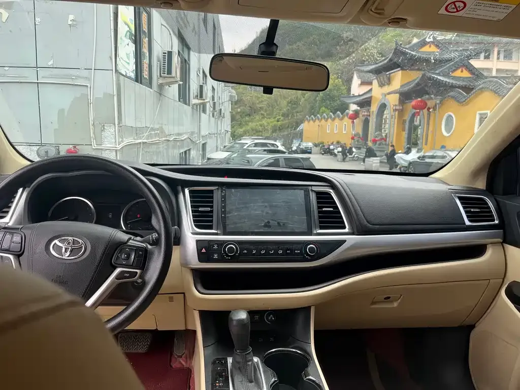Toyota Highlander 2022 из CN, фото 6