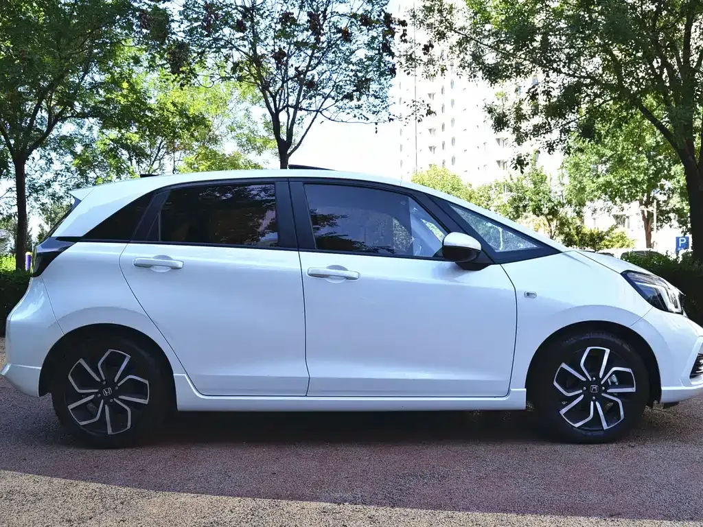 Honda Life 2024 из CN, фото 9