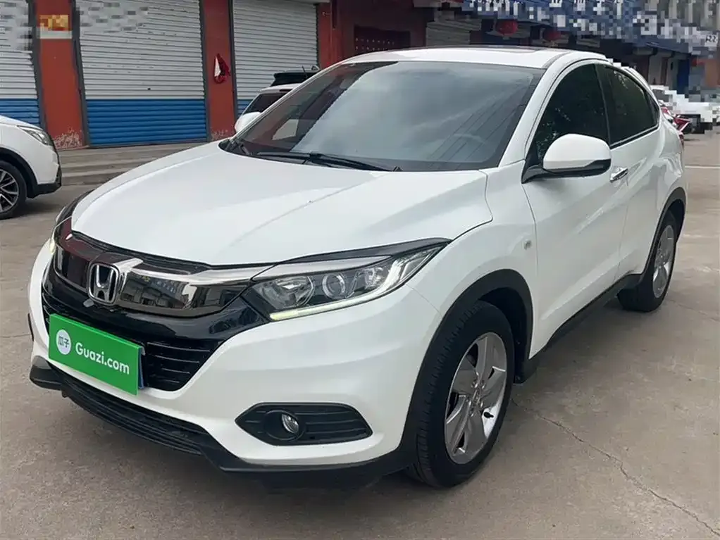 Honda Vezel — фото 1