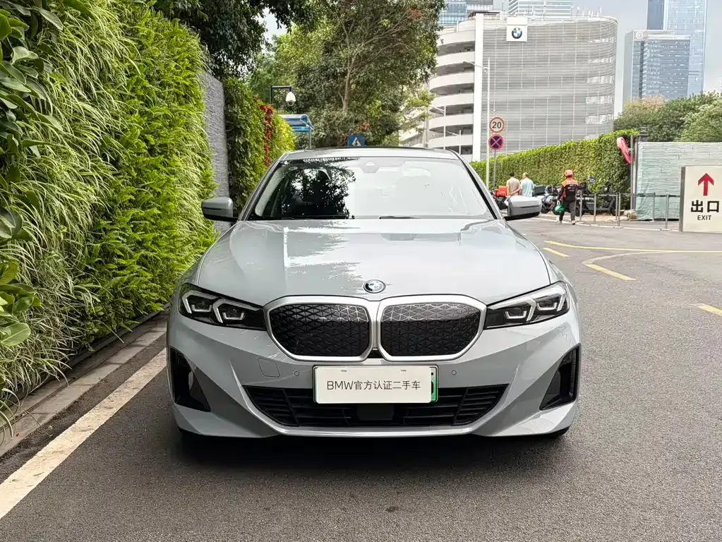 BMW i3 — фото 3
