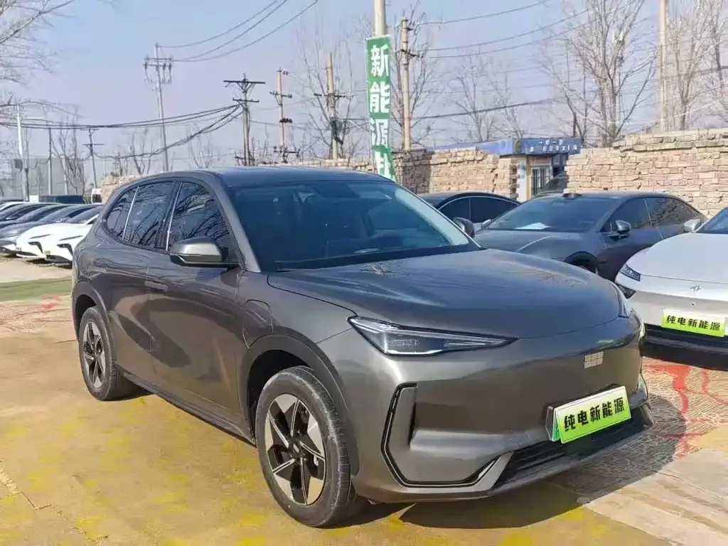 Geely Galaxy E5