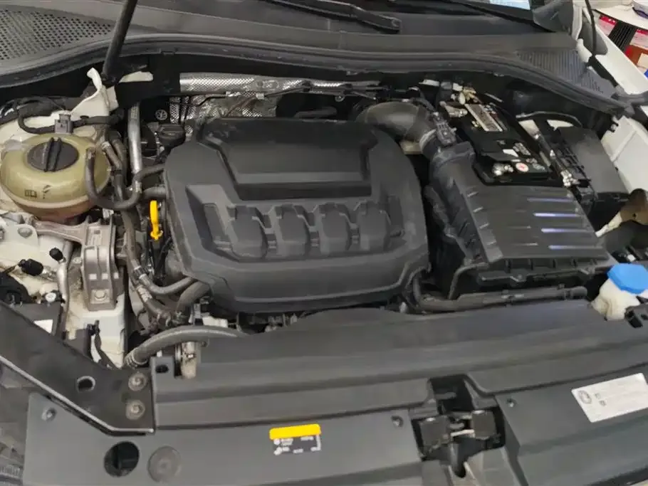 Volkswagen Tiguan L 2023 из CN, фото 4