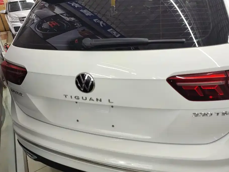 Volkswagen Tiguan L 2023 из CN, фото 8