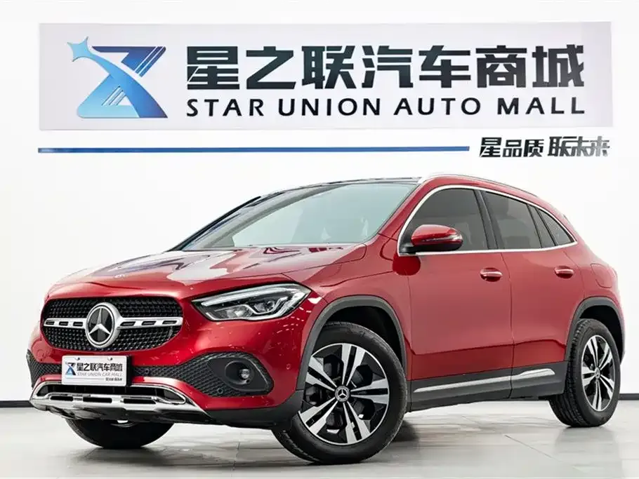 Mercedes-Benz GLA — фото 1