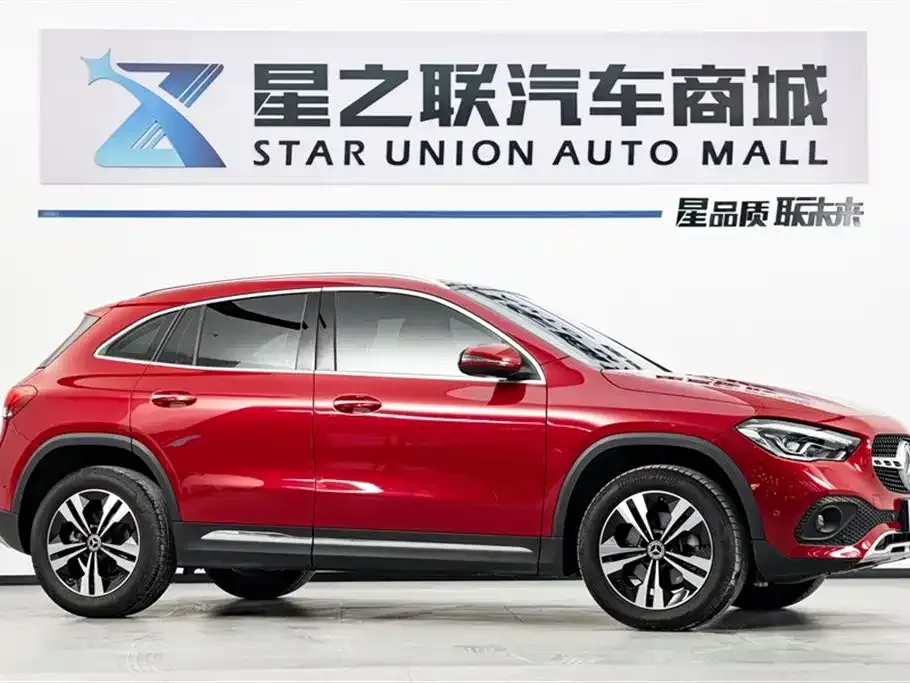 Mercedes-Benz GLA — фото 6
