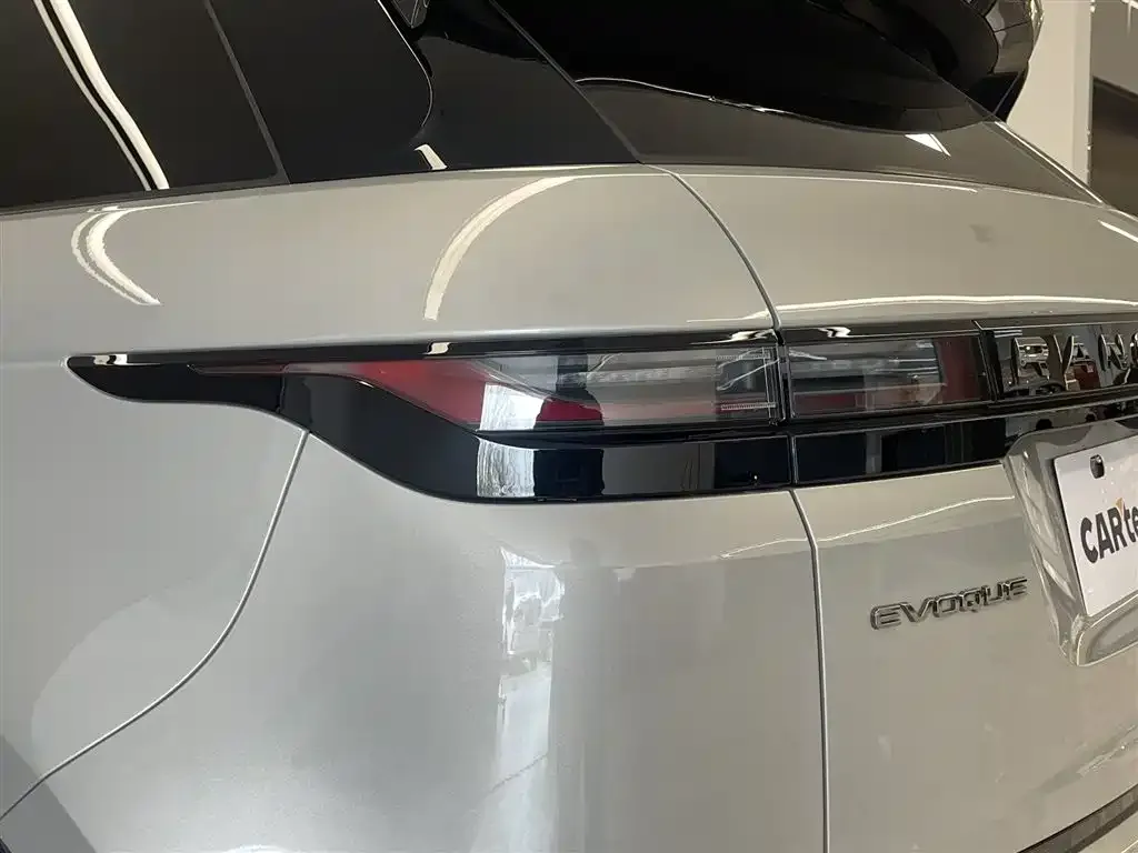 Land Rover Evoque — фото 8