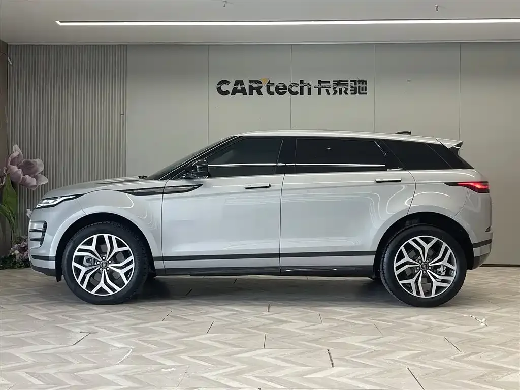 Land Rover Evoque — фото 6