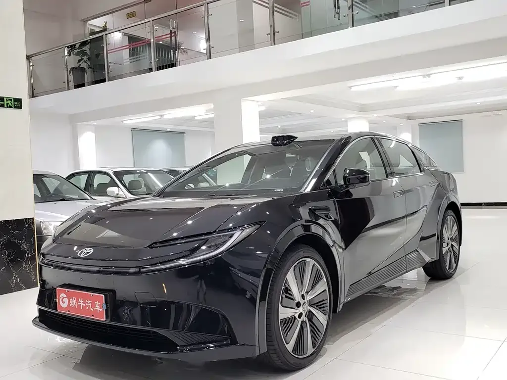 Toyota bZ5