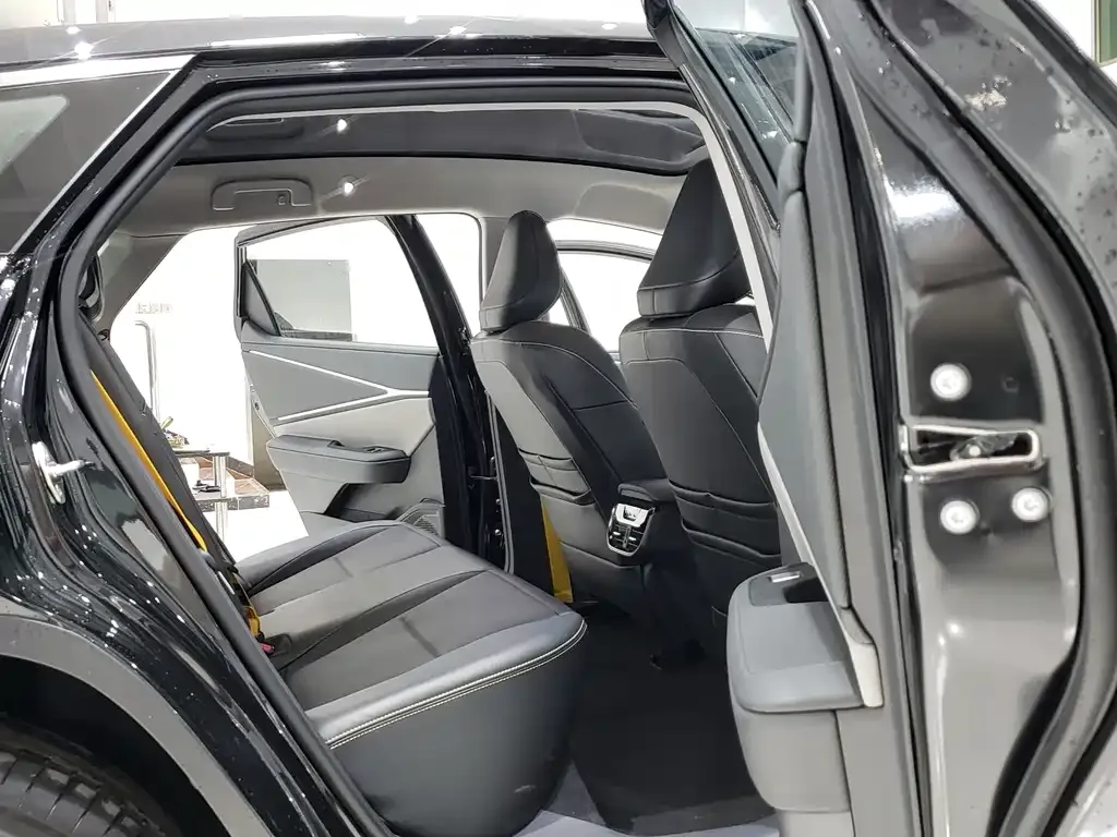 Toyota bZ5 2026 из CN, фото 6