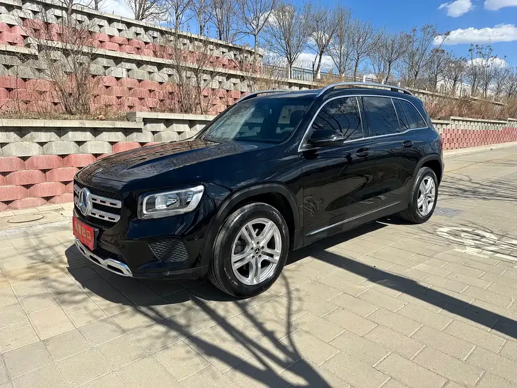 Mercedes-Benz GLB