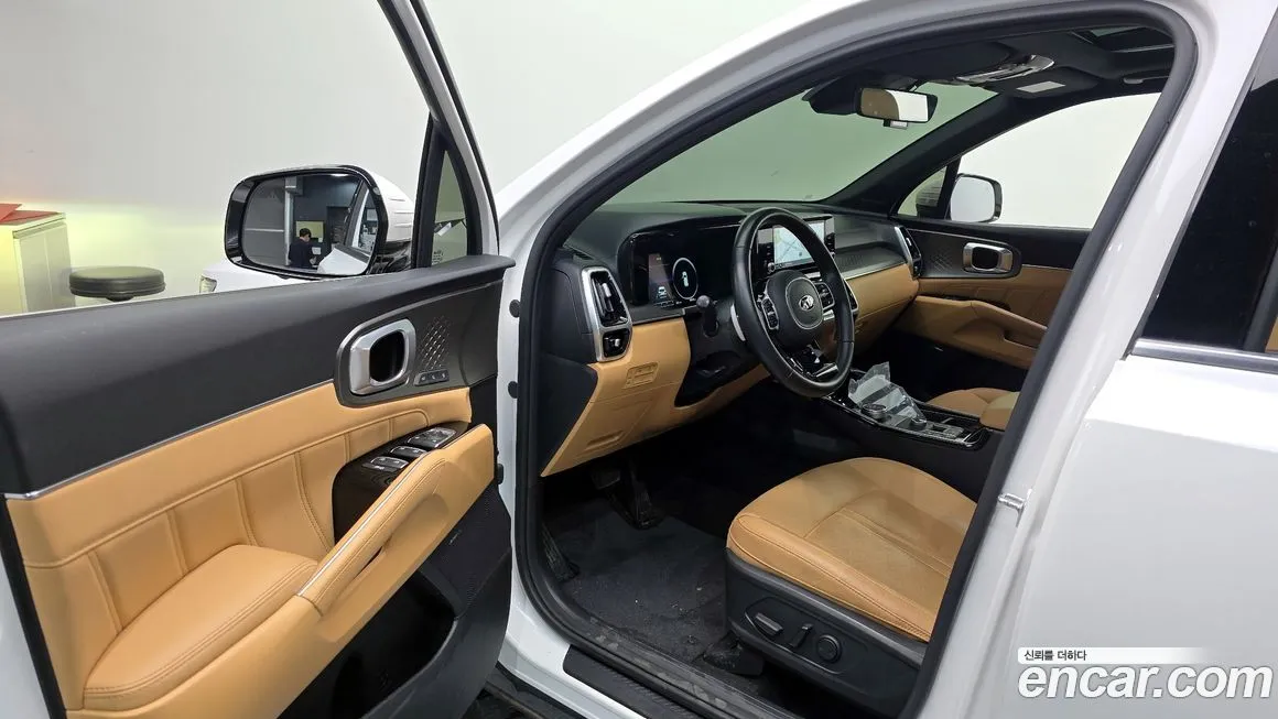 Kia Sorento — фото 10