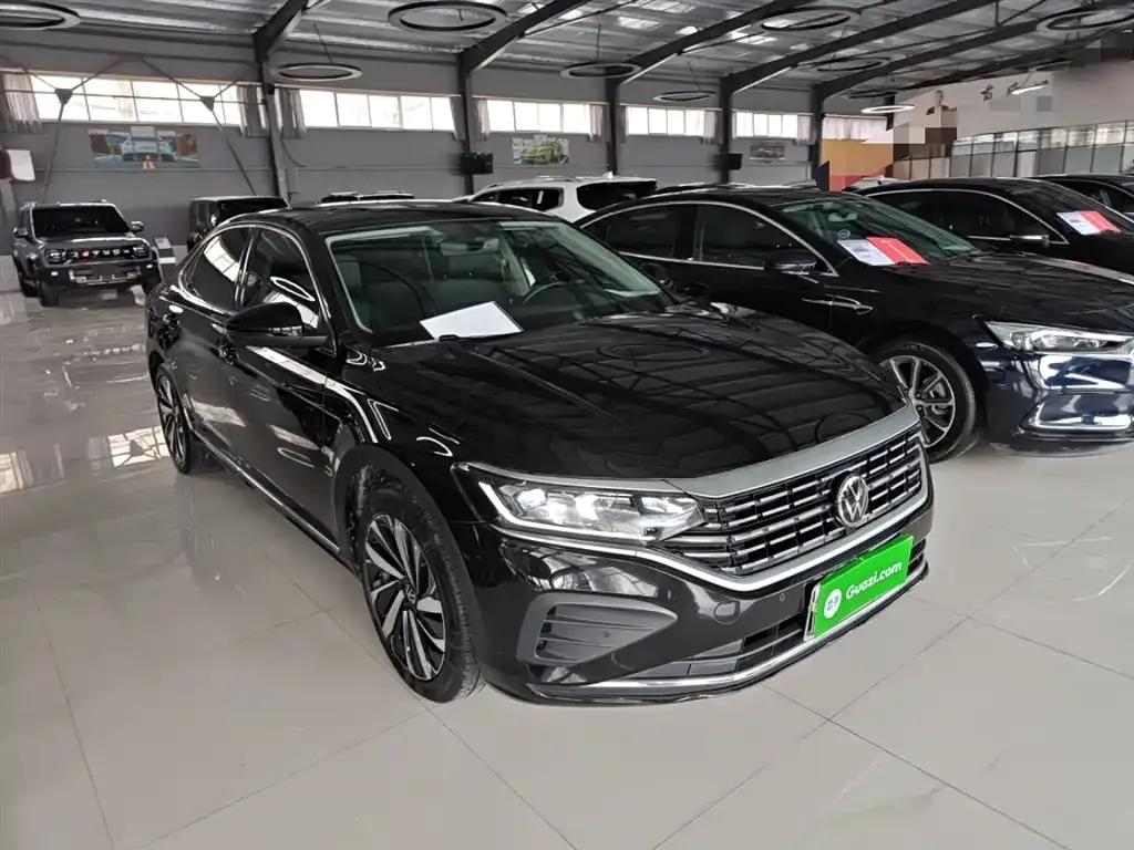 Volkswagen Passat — фото 6