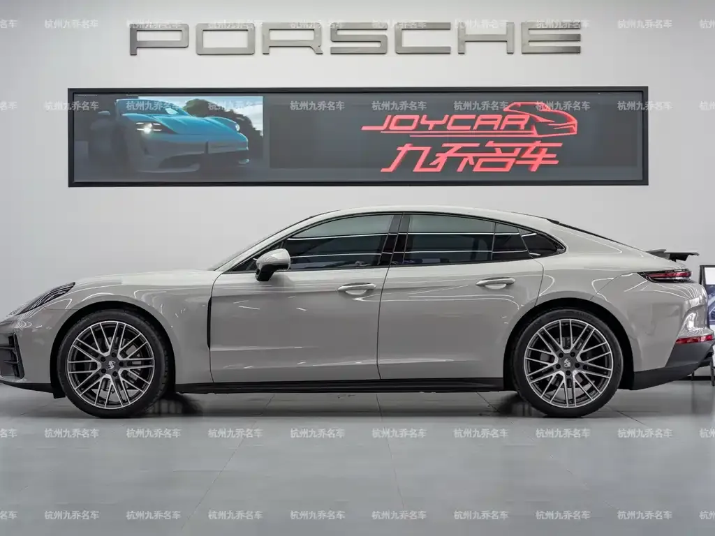 Porsche Panamera — фото 5